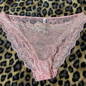 Victoria’s Secret New Baught Lace Trim Pink Underwear